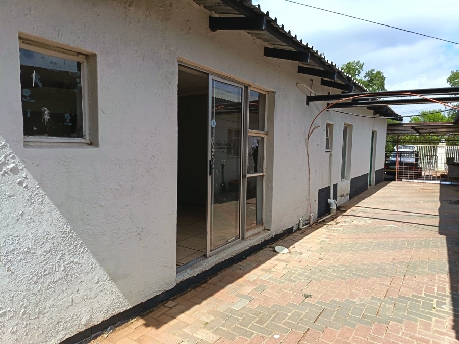 5 Bedroom Property for Sale in Hospitaalpark Free State